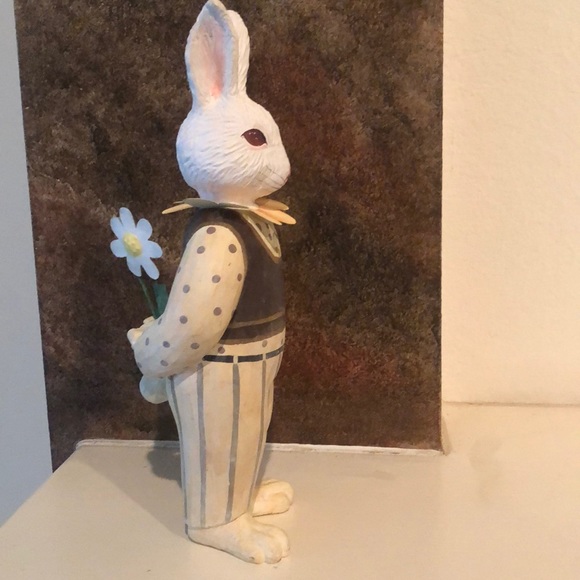 Bunny Come A’Courting - Picture 4 of 4